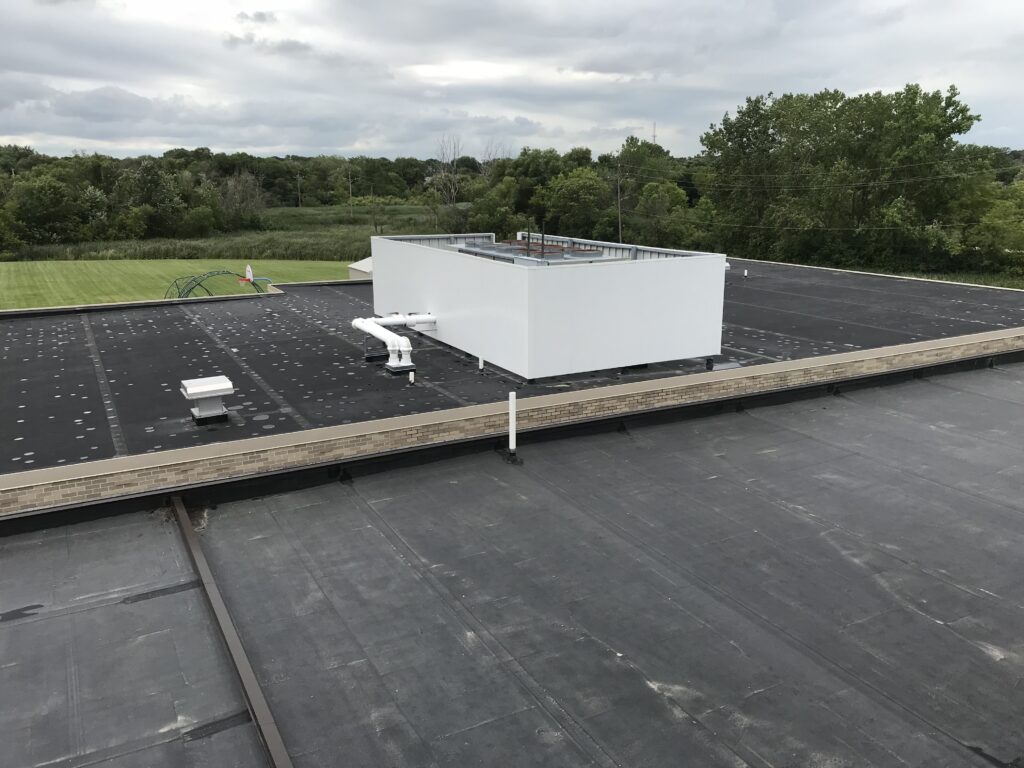 Commercial Roof Maintenance | Milwaukee